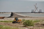 Auf Tiefwasserhafen-Baustelle, zu tief gegraben? Oh je das Matterhorn am Geniusstrand!