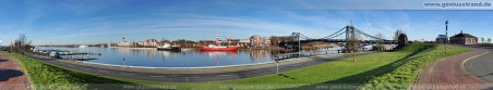 Großer Hafen - Tonnenleger Kapitän Meyer, Feuerschiff Weser und die Kaiser-Wilhelm-Brücke