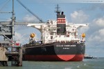 Frachtschiff Ocean Commander an der Niedersachsenbrücke in Wilhelmshaven
