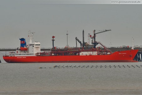 Tanker Coral Palmata an der Ineos-Pier