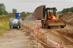 Gleisanbindung JadeWeserPort: Der Grader wird einsatzbereit gemacht