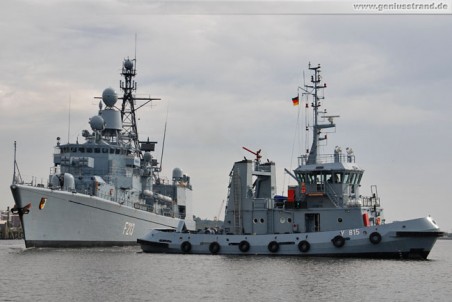 Marineschlepper Scharhörn (Y 815) im Großen Hafen