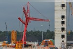Mobilkran Liebherr LTM 1400-7.1 auf der Kraftwerksbaustelle in Wilhelmshaven