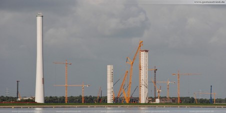 Die GDF Suez Baustelle von Seeseite aus gesehen