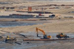 JadeWeserPort: Ein Spülleitung wird verlegt
