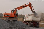 Gleisanbindung JadeWeserPort: Gleisbettarbeiten in Höhe der Eisenbahnbrücke