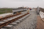 Gleisanbindung JadeWeserPort: Gleisbauarbeiten in Höhe der Eisenbahnbrücke