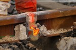 Gleisanbindung JadeWeserPort: Schienenschweißen mit dem Thermitverfahren