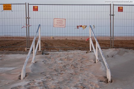 Januar 2010 - Treppenaufgang an der JadeWeserPort-Baustelle