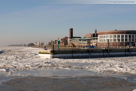 Maritime Winterbilder aus Wilhelmshaven