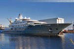 Die Luxus-Yacht Radiant in Wilhelmshaven