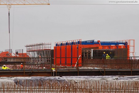 Baustelle JadeWeserPort in Wilhelmshaven