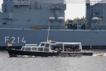 Die Fregatte Lübeck (F 214) im Nordhafen