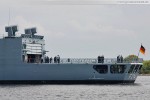 Die Fregatte Lübeck (F 214) im Nordhafen