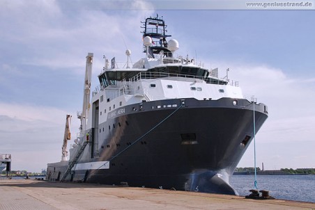 Anchor Handling Tugs Supply (AHTS) Olympic Hera in Wilhelmshaven