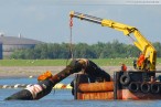 JadeWeserPort: Mehrzweck-Arbeitsboot Coastal Hunter bei der Arbeit