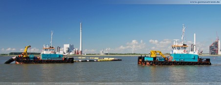 Bilder JadeWeserPort Hafenbaustelle Wilhelmshaven: Arbeitsboote Coastal Hunter und Coastal Warrior