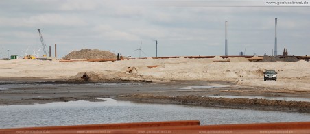 JadeWeserPort: Spülfeld mit Blick Richtung Norddamm