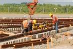 Gleisbaustelle der 16-gleisigen Vorstellgruppe am JadeWeserPort