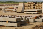 Gleisbaustelle der 16-gleisigen Vorstellgruppe am JadeWeserPort