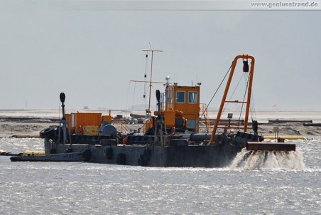 Verrieselungsponton MC 49 verteilt das Sand-Wasser-Gemisch