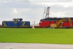 JadeWeserPort: Ein Güterzug beliefert die Gleisbaustelle der Vorstellgruppe