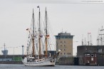 Wilhelmshaven: Einlaufparade am Ende der JadeWeserPort-Cup Regatta 2010