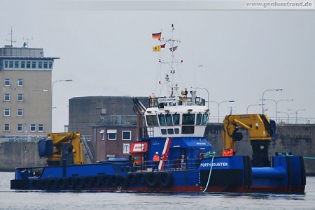 Mehrzweck-Arbeitsschiff Forth Jouster in Wilhelmshaven