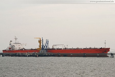 Tanker Eagle Stealth an der NWO-Pier