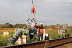 Awanst Wilhelmshaven Nord: Montage der Eisenbahnsignale per Hubschrauber