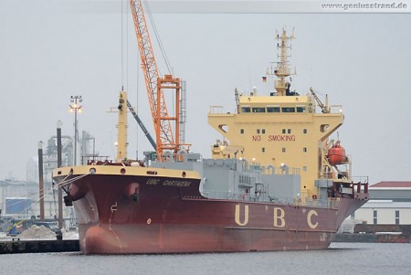 Zementfrachter (Pneumatic Cement Carrier) UBC Cartagena am Südwestkai