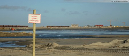 Bilder vom JadeWeserPort: Gleisbaustelle und Spülfeld