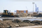 JadeWeserPort: Sandaufspülung an der zukünftigen Logistikzone