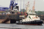 Giant 4 mit Raupenkran Terex-Demag CC 6800 auf dem Weg nach Hooksiel