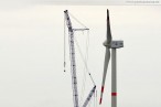 Hooksiel: Arbeiten an der Nearshore-Windkraftanlage Bard VM