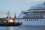 Das Luxus-Kreuzfahrtschiff MS Europa zu Gast in Wilhelmshaven