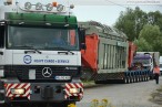 Schwertransport bringt Transformator zum Umspannwerk Maade