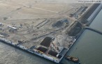 Wilhelmshaven: Luftaufnahmen vom JadeWeserPort November 2011