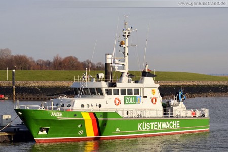 Das Zollboot Jade im Nassauhafen an der Mittelbrücke