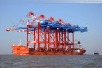 JadeWeserPort: Erste Containerbrücken für den Eurogate CT Wilhelmshaven