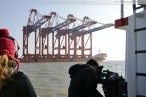JadeWeserPort: Erste Containerbrücken für den Eurogate CT Wilhelmshaven