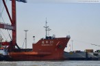 JadeWeserPort: Spezialfrachtschiff Zhen Hua 23 bringt vier Containerbrücken
