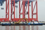 JadeWeserPort: Zweites Containerschiff liegt an der Kaje