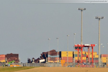Wilhelmshaven: Containerschiff MSC Flaminia hat den JadeWeserPort erreicht