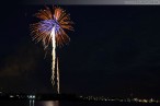 Wilhelmshaven: Abschlussfeuerwerk zum JadeWeserPort-Cup im Großen Hafen