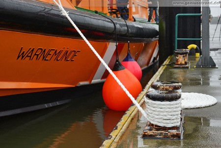 Schiffstaufe in Wilhelmshaven: Neues Lotsenboot Warnemünde getauft