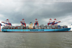 Wilhelmshaven: Containerschiff Estelle Maersk (397 m) am JadeWeserPort