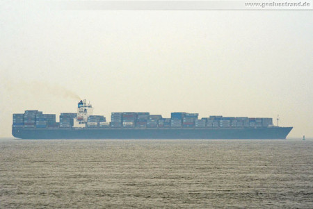 Wilhelmshaven Schiffsbilder JadeWeserPort: Containerschiff Maersk Sydney