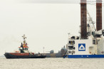 Wilhelmshaven: Die Hubinsel Thor wird in Wilhelmshaven gewartet