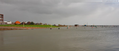 Sturmtief Tilo bringt Sturmflut nach Wilhelmshaven (Alter Vorhafen)